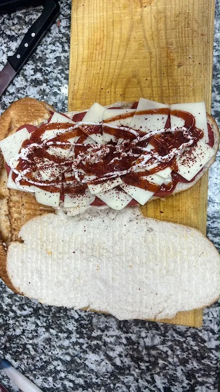 TUNA FAST FOOD&TOST