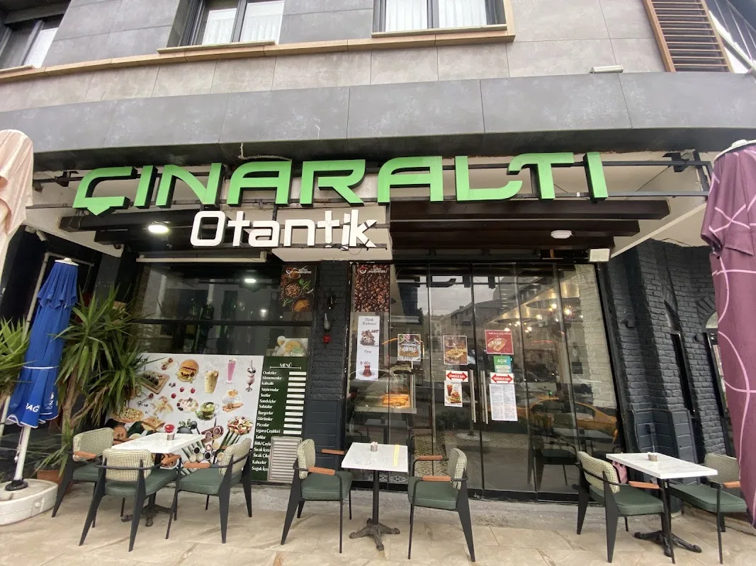 Çınaraltı otantik cafe