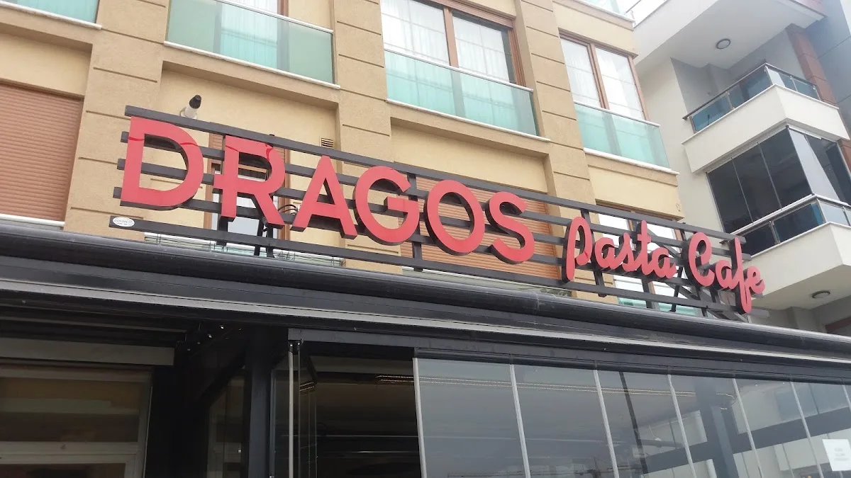 Dragos Pasta Cafe Küçükyalı Şubesi