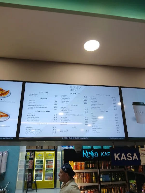 Ressa cafe