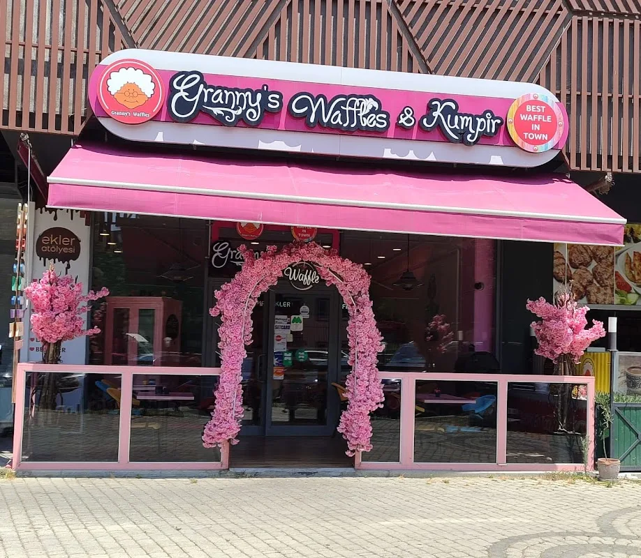 Granny's Waffles & Kumpir - Maltepe/Cevizli