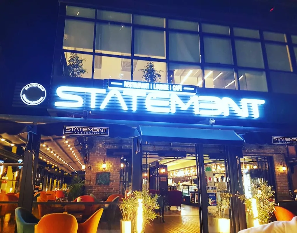 STATEMENT RESTAURANT LOUNGE CAFE