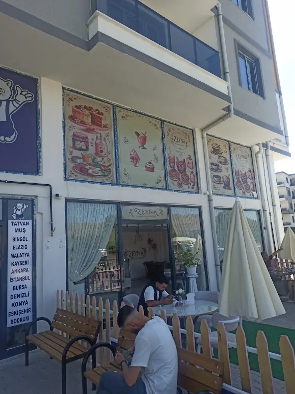 Zeyna Cafe & Ev Yemekleri