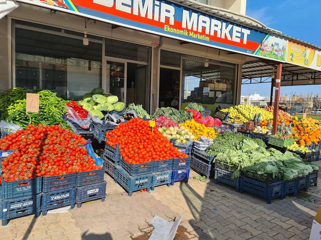 Demir Market