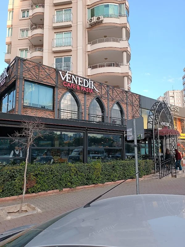 Venedik Pasta Cafe Türkmenbaşı Şubesi