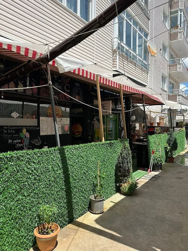 Şemsiye Kafe
