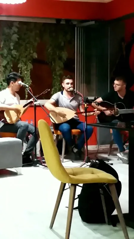 Cafe Cadde