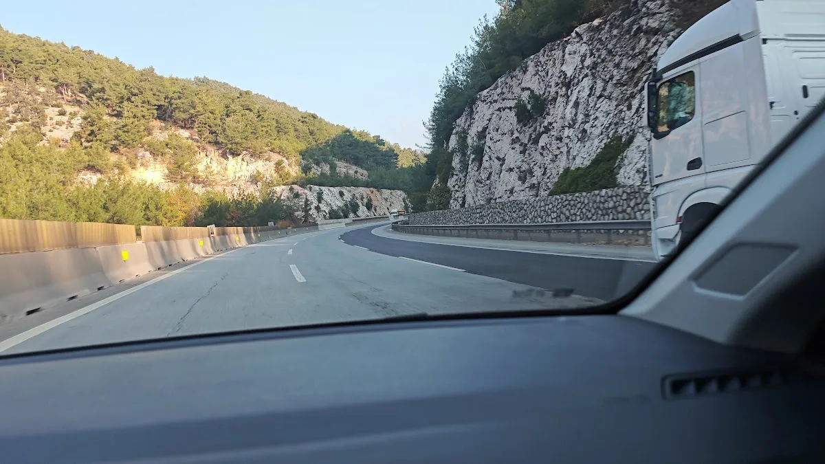 Pozantı Hamidiye Köy Konağı