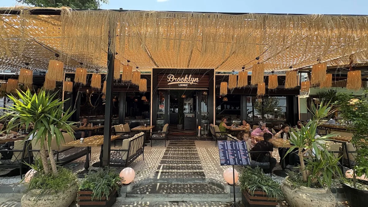 Brooklyn Lounge