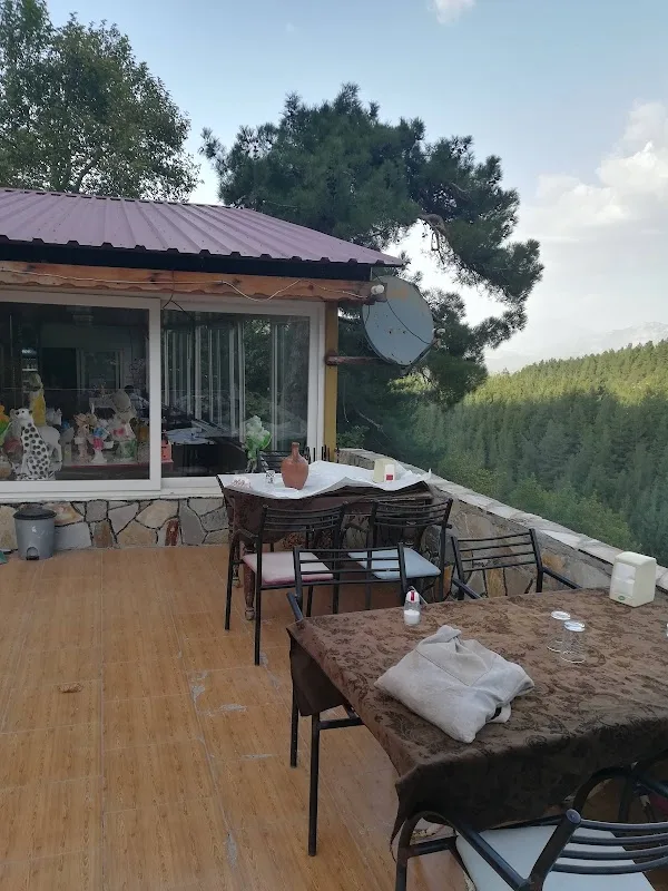 Tarihi Vali Çeşmesi Yurtçular Restaurant