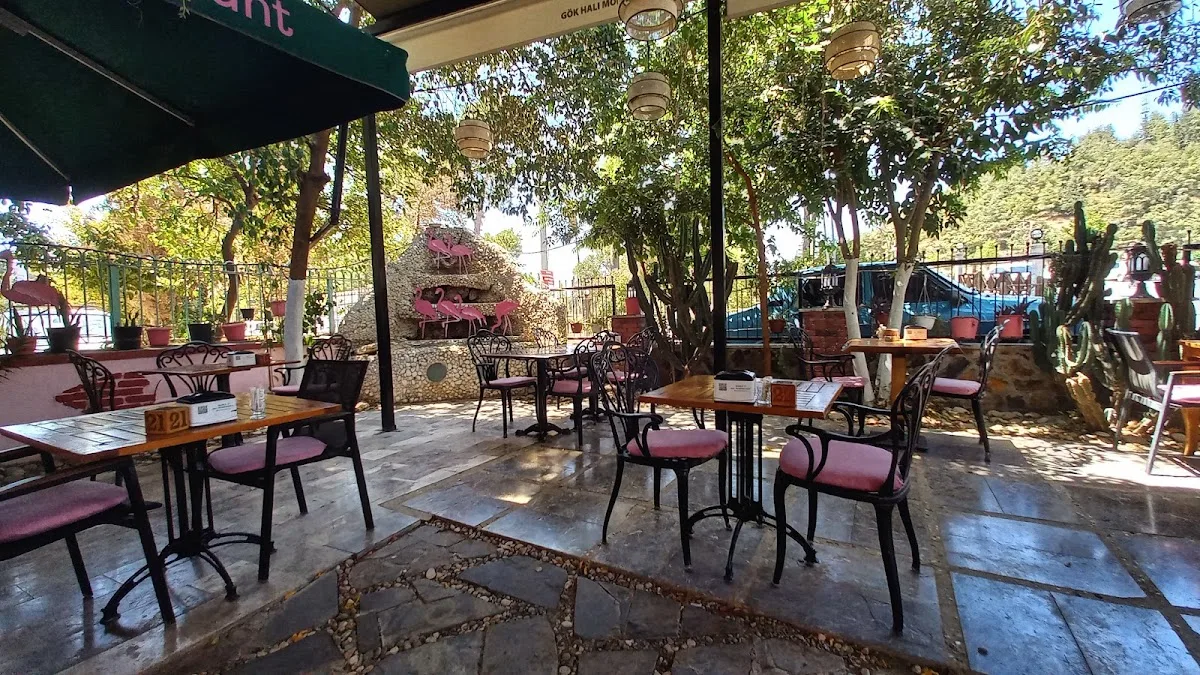 Pembe Köşk Cafe & Restaurant