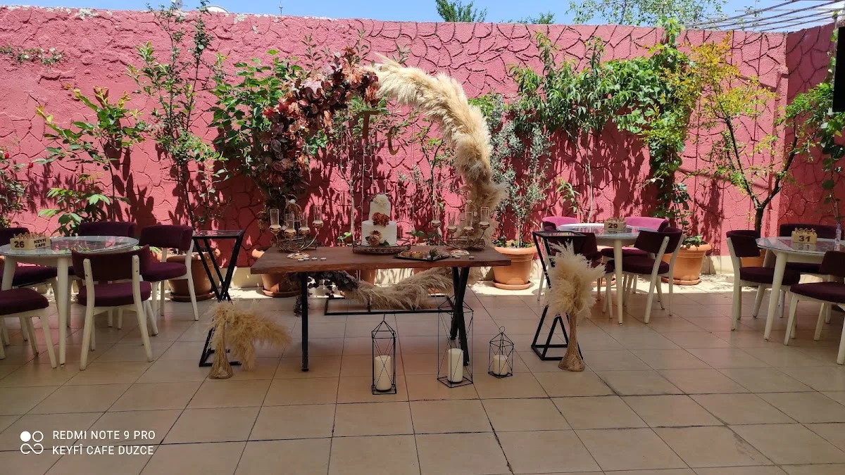 Keyfi Cafe Düzce, Nargile salonu & cafe