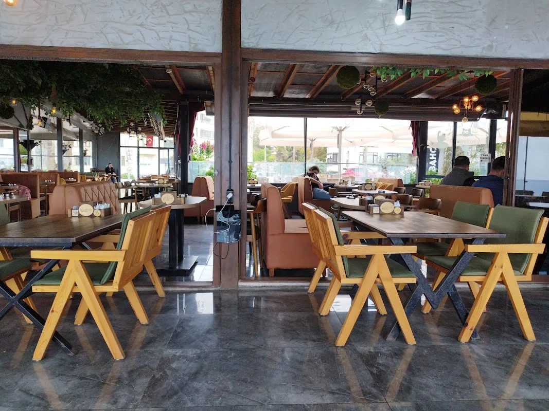 Bahce Cafe lounge