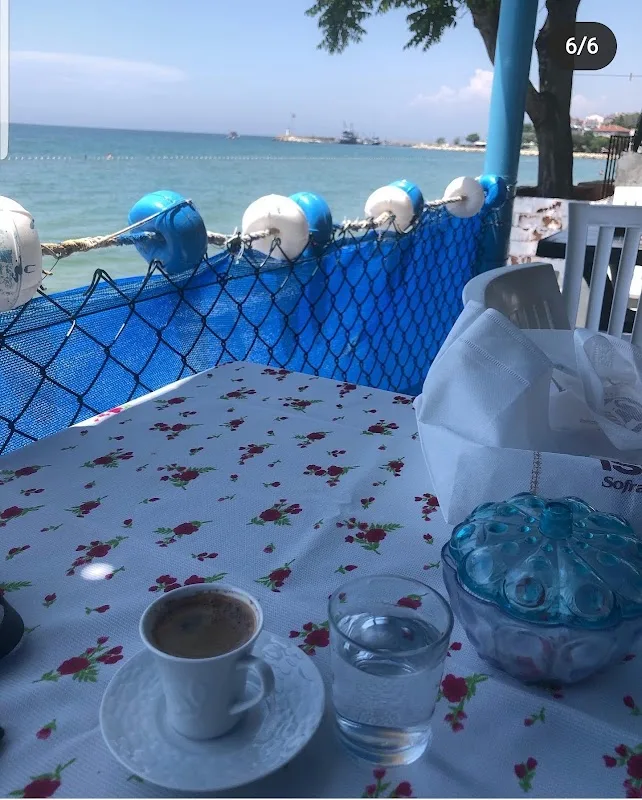 Dostlar Aile Çaybahçesi