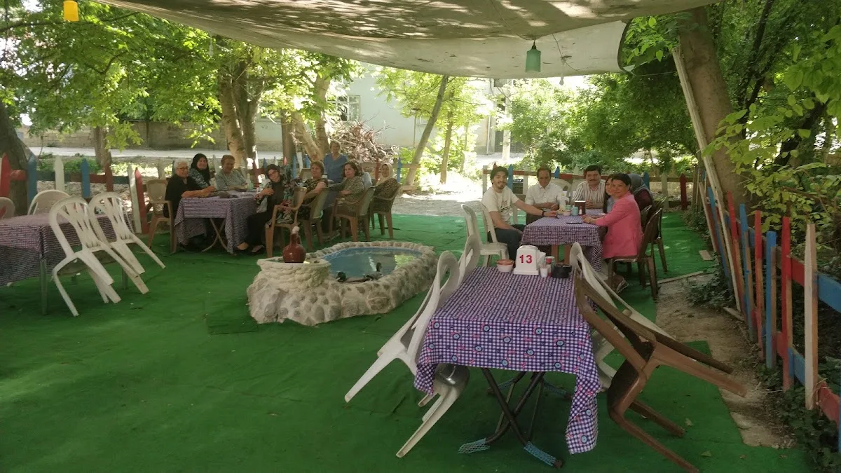 Tuğra restaurant pide salonu