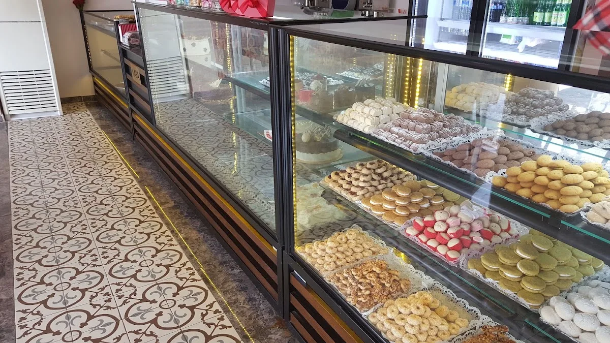 Sinan Cafe & Bistro