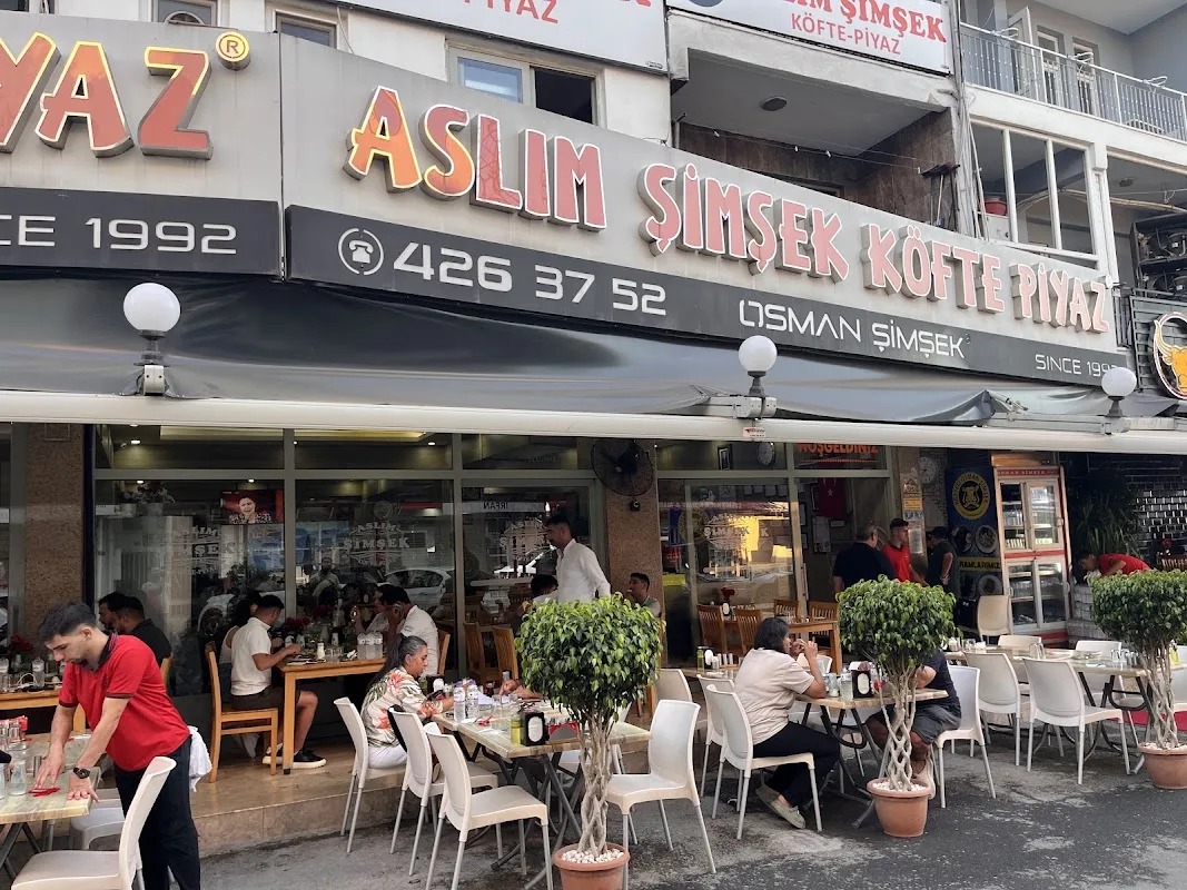 Aslım Şimşek Köfte Piyaz