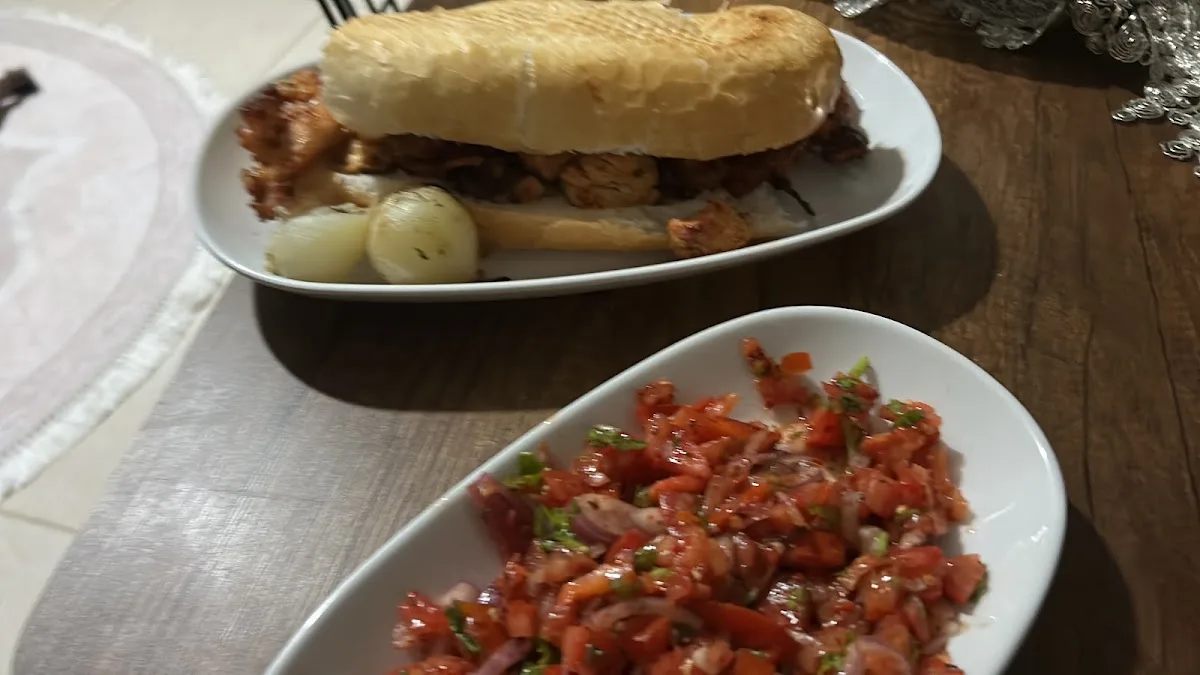 Zaza Bilo Restorant