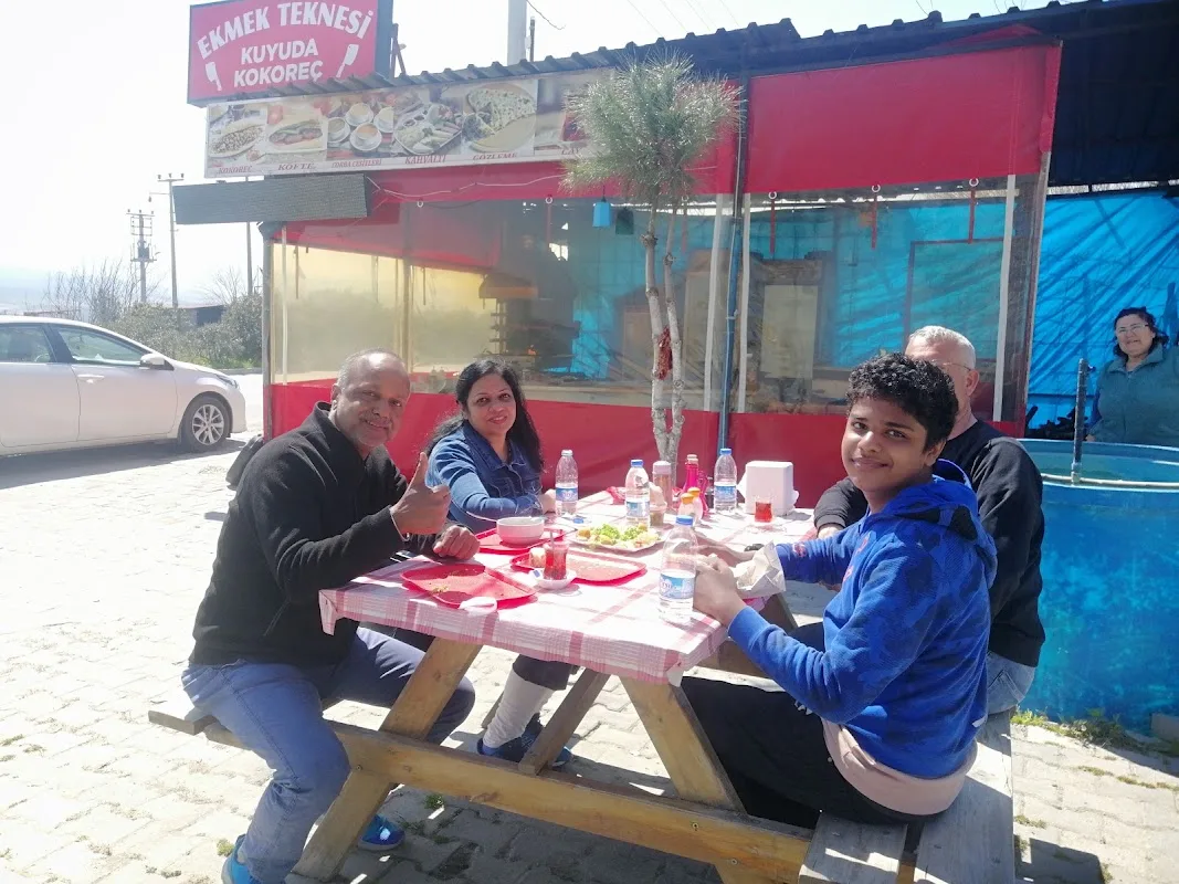 Ekmek teknesi (kuyu kokoreç & köfte)