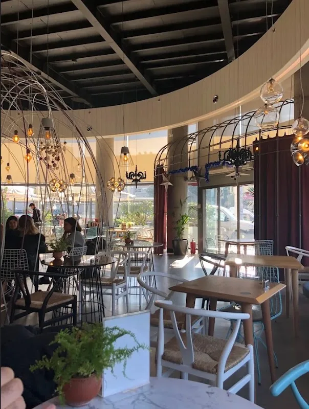 Zumamma Restaurant Cafe