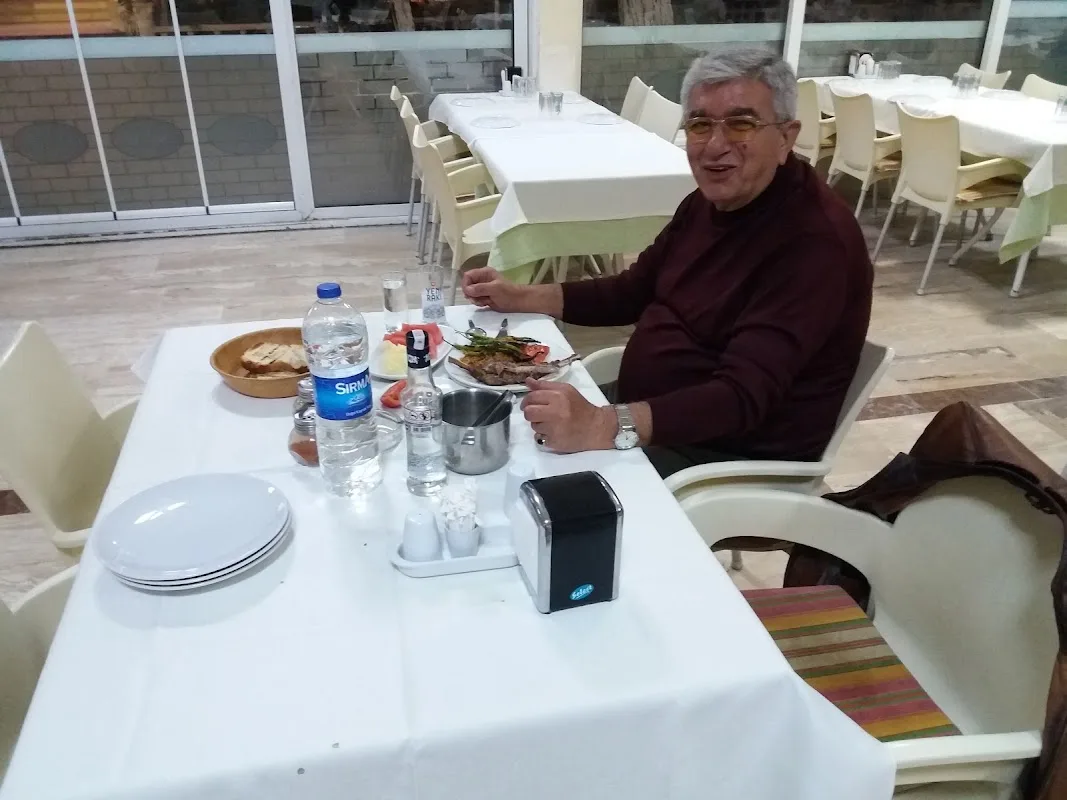 Tenekeli Restoran