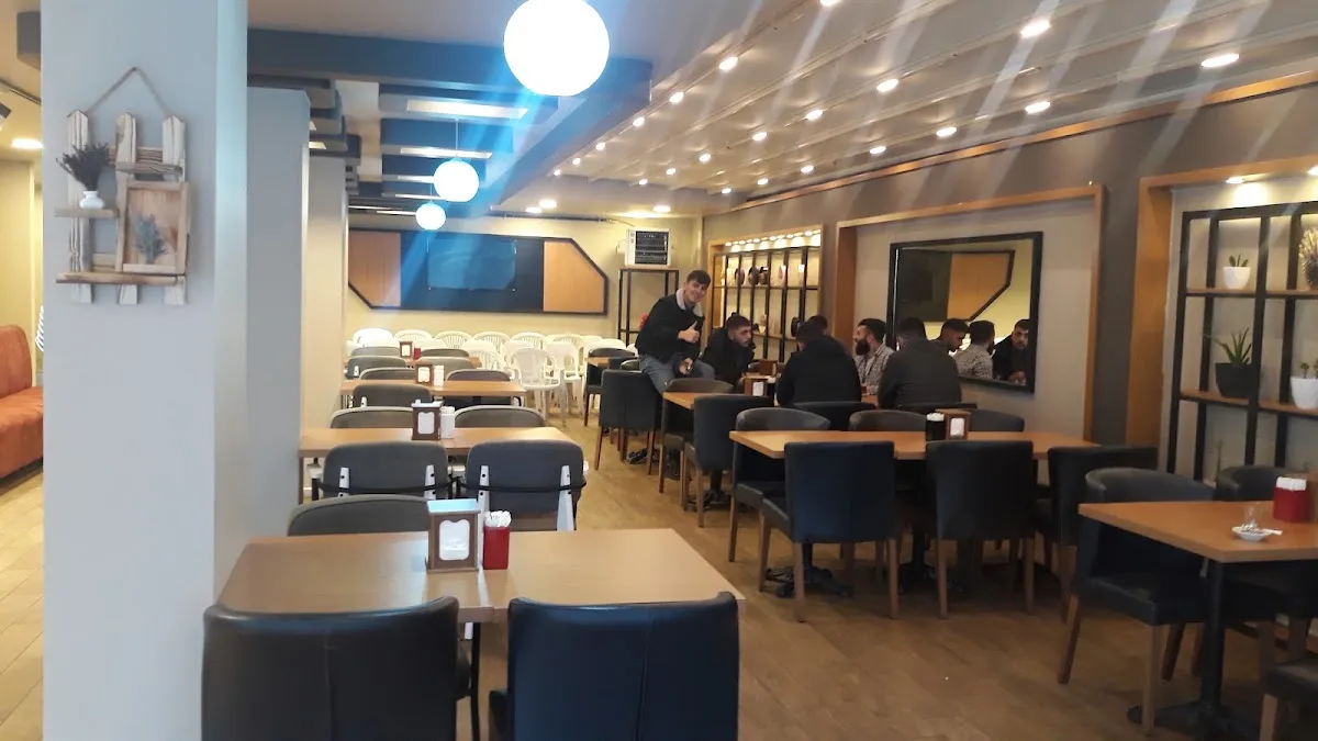 Mahal Cafe