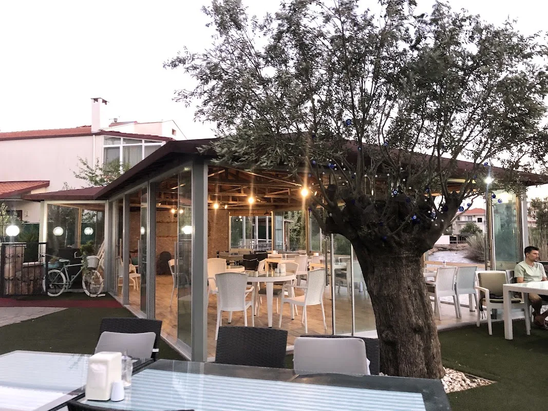 Saklıgöl Restaurant & Cafe
