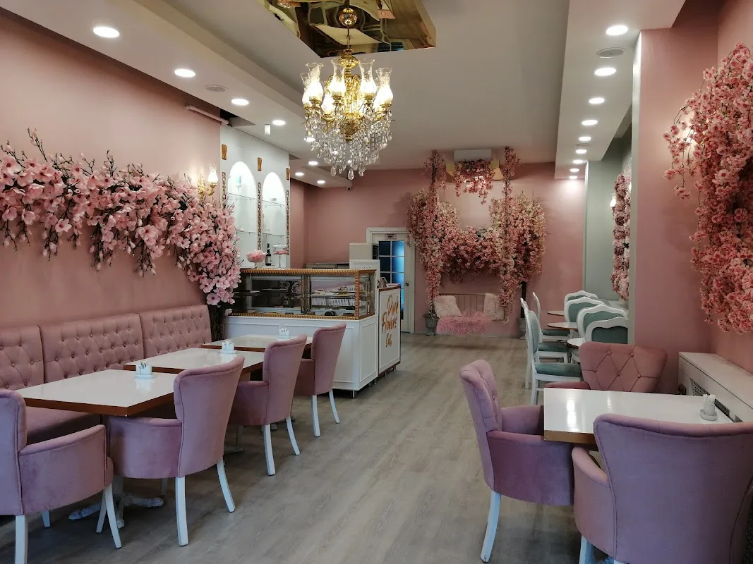 Pink flowers cafe