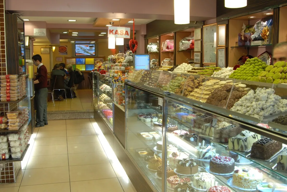 Dilaver Pasta & Cafe