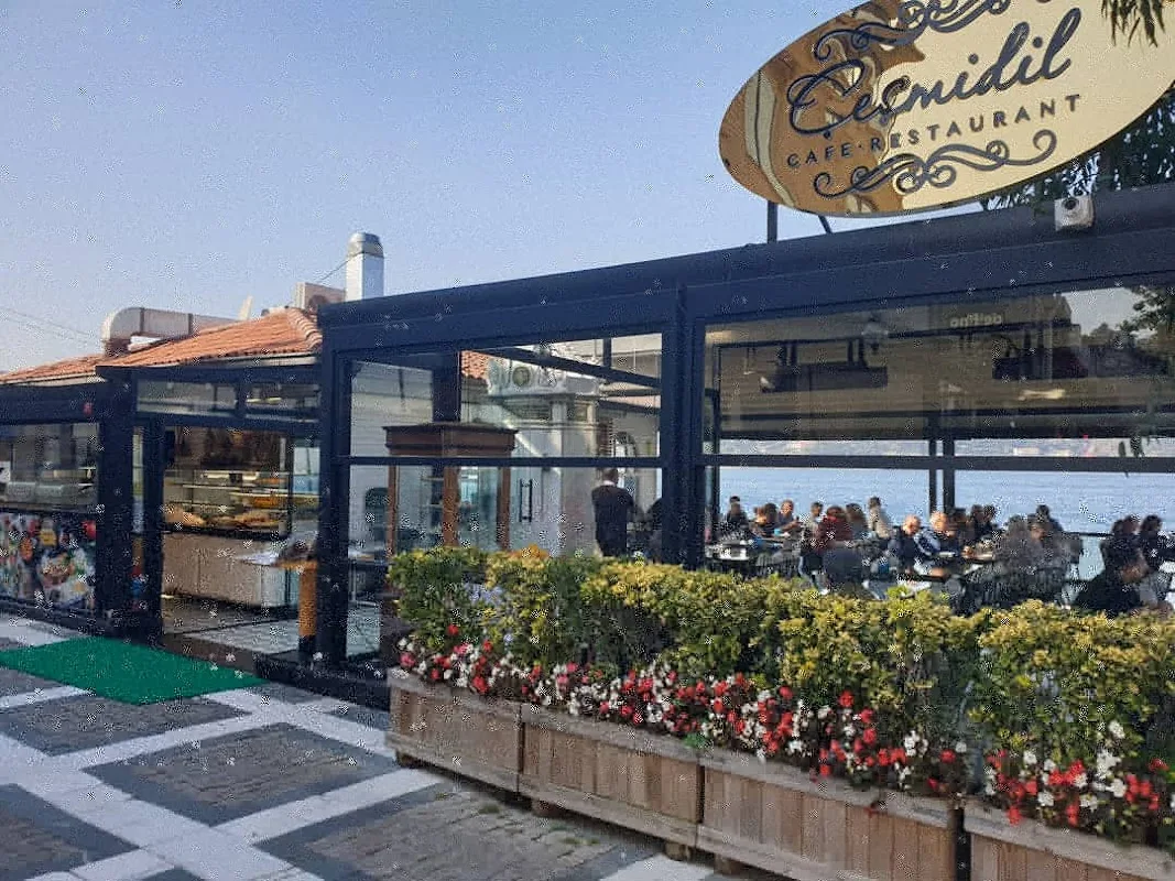 Çeșmidil