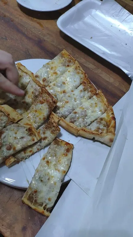 GÜRSU ALTINGÜL PİDE & LAHMACUN VE DÖNER SALONU (SALİH USTA)