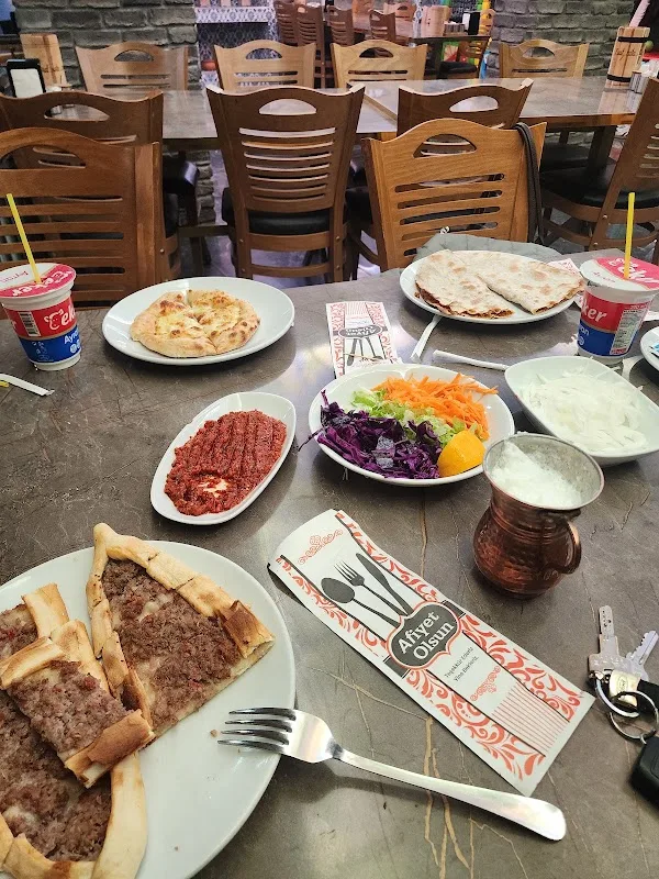 FUAT USTA ERZURUM CAĞ KEBAP SALONU (KESTEL ŞUBESİ)