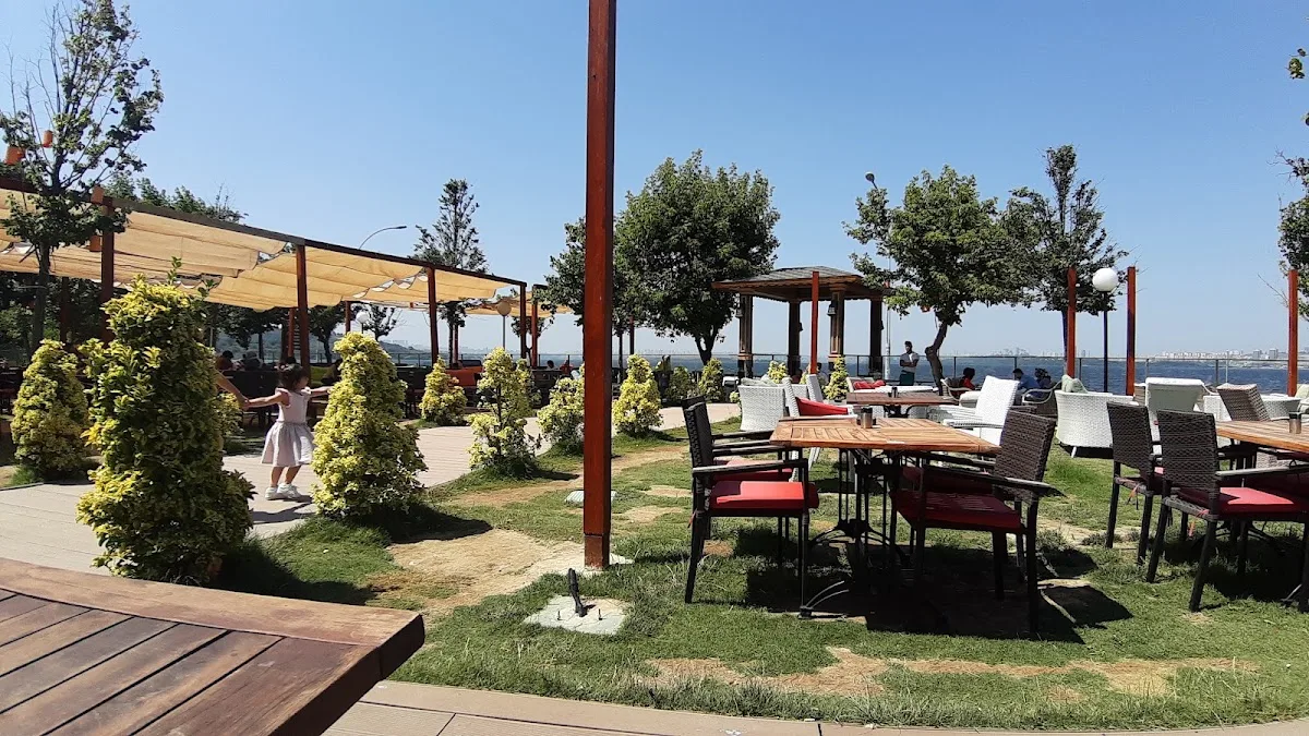 Lagün Mangalbaşı & Cafe