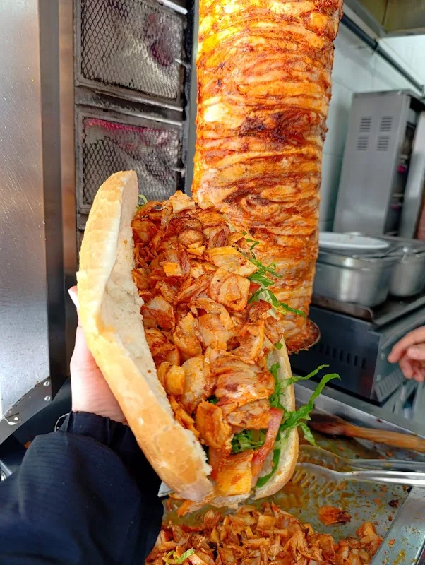 Dönerci Yüksel Usta