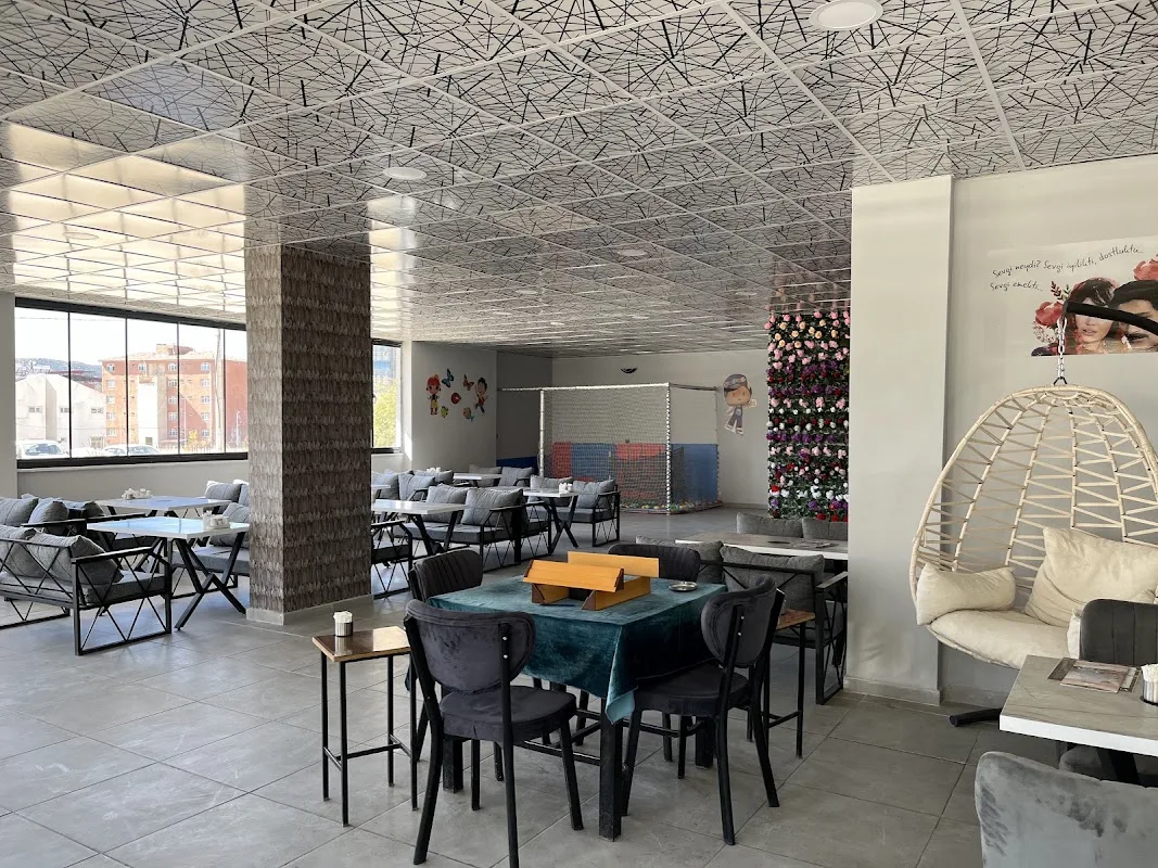 Mimoza Cafe - Restaurant