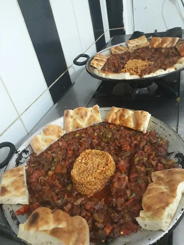 Üçyol Sofra Salonu