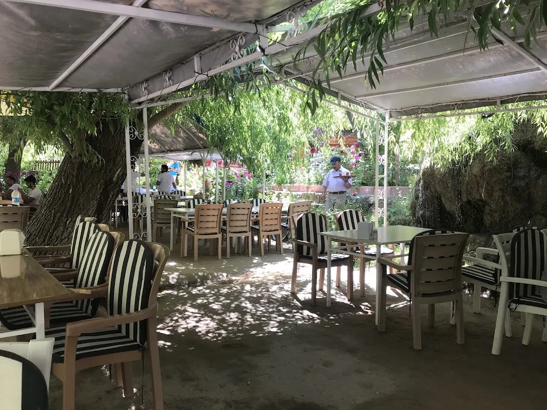 Şelale Restoran