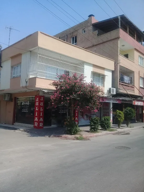 Çiçek Kahvehanesi