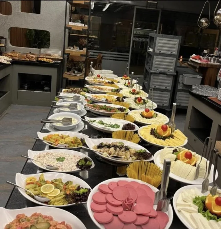 Lala Garden Cafe