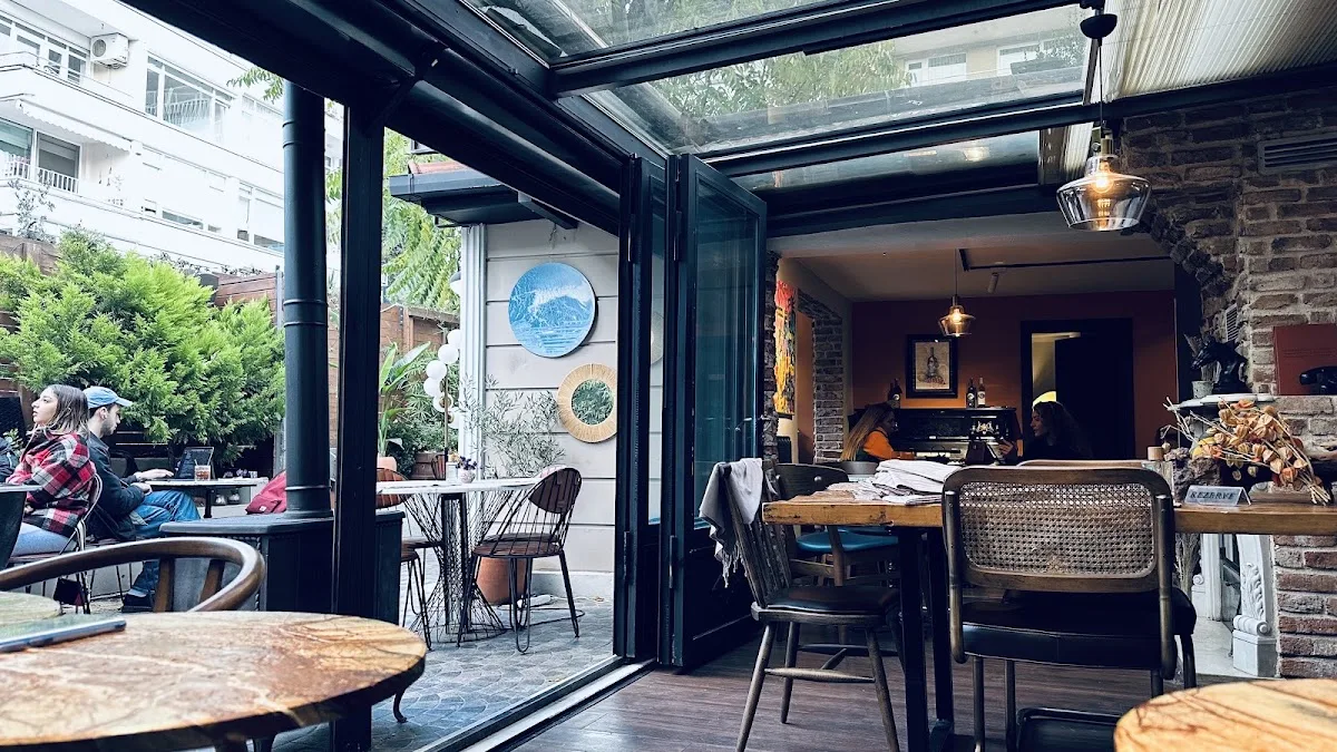 Hidden House