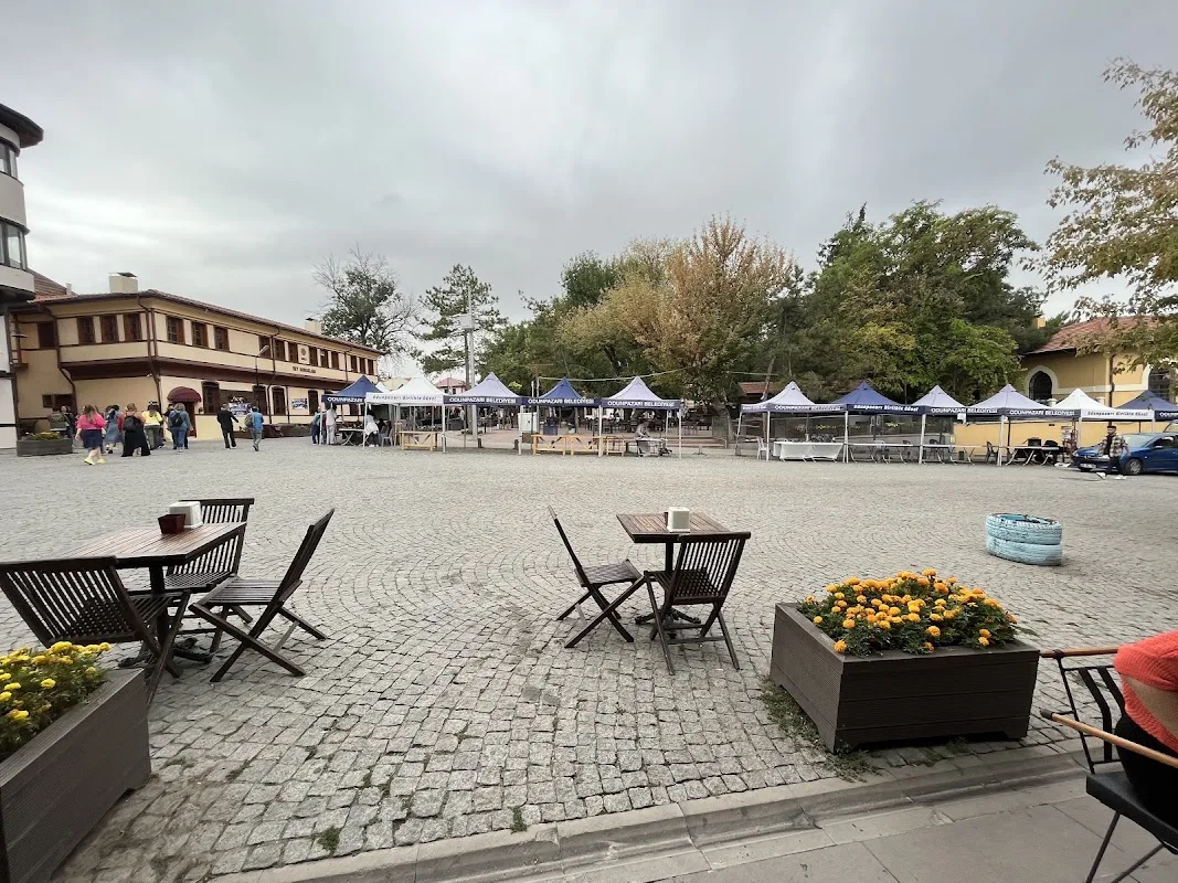 Bahr-ı Şems Çibörek Mantı Evi