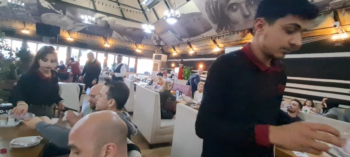 Nezih Cağ Kebap