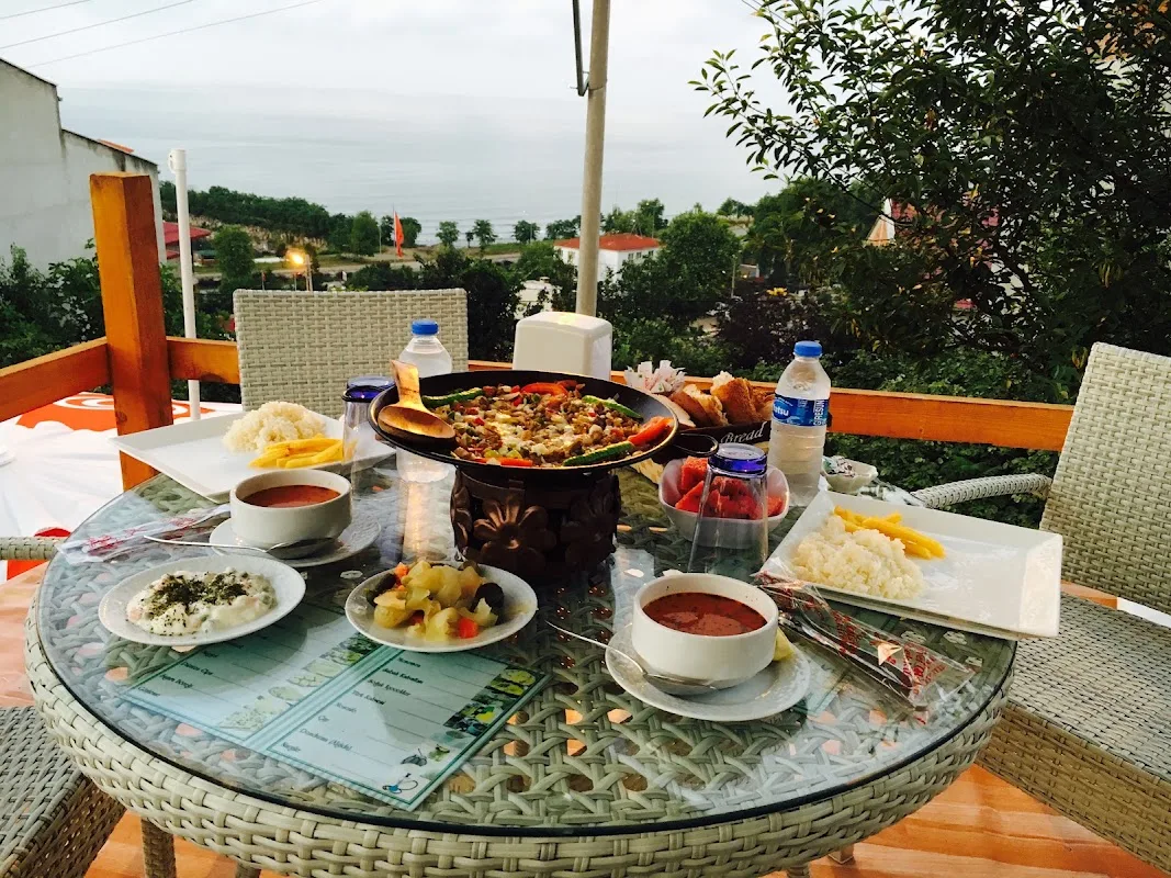 Akasya - Gönül Dağı Cafe Restaurant