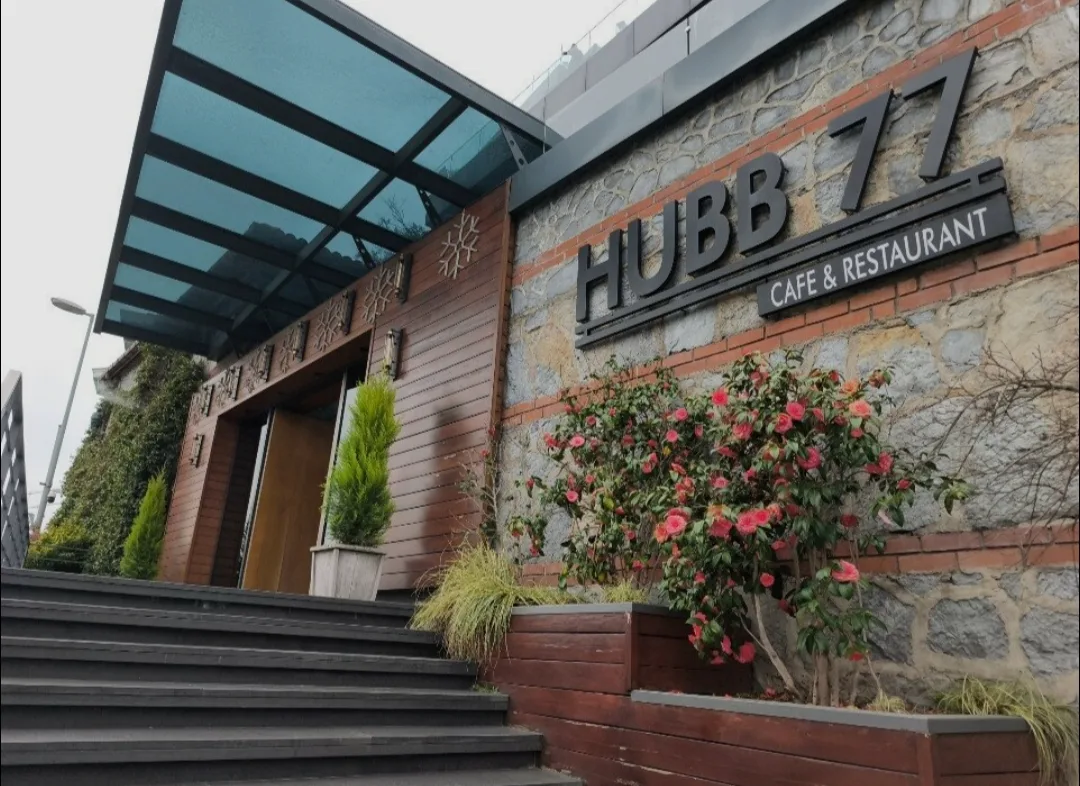 HUBB 77 Restaurant
