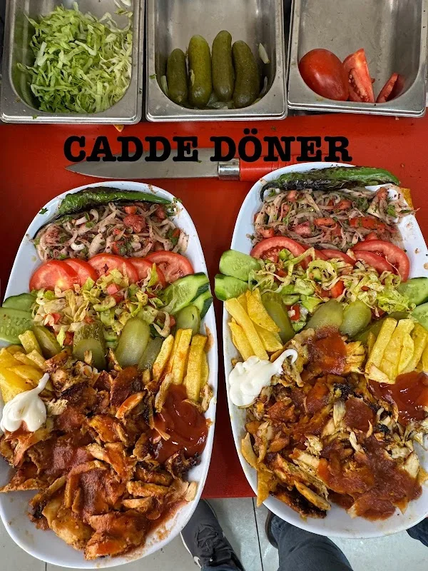 Cadde döner