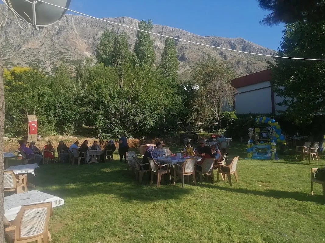 Furkan'ın yeri GELEN_DOST_RESTOURANT