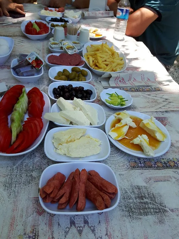 Yeşildere Canlı Alabalık Restaurant