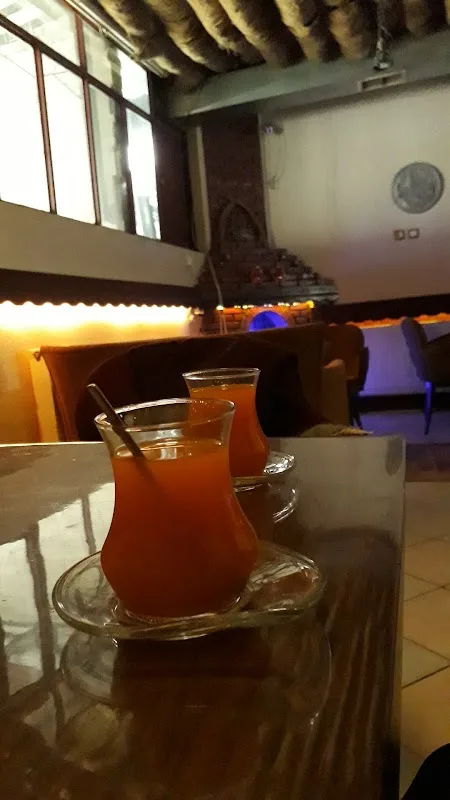 Hıgh Class Cafe