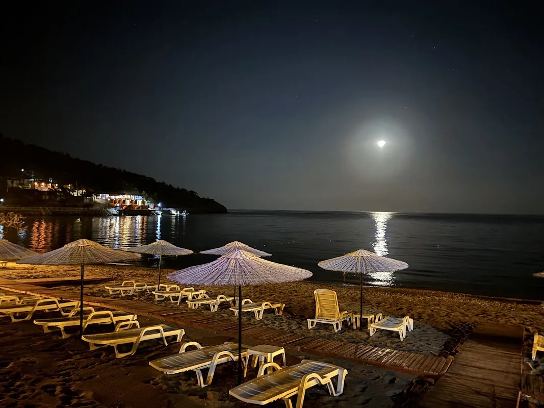 Beyaz Beach Otel & Restoran