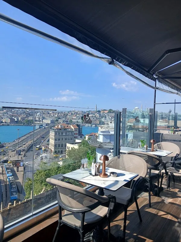 Hi italia Pasta Restaurant & Rooftop